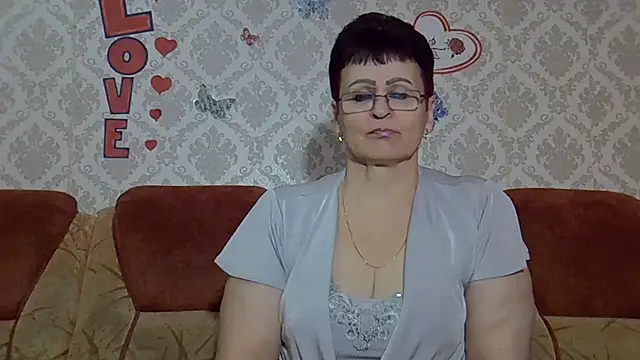 PaulaGolden online show from 10-21-25, 11:33