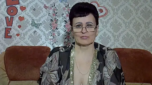 PaulaGolden online show from 04-26-26, 07:11