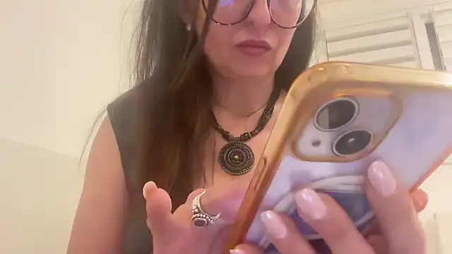 Serena 4you online show from 01-18-26, 10:13