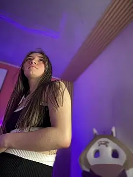 Sophie LS online show from 01-26-25, 06:07