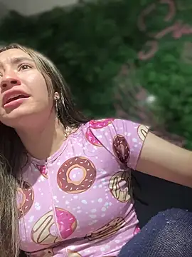 Sophie LS online show from 02-21-25, 05:35