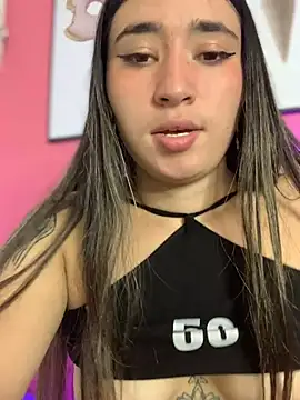 Sophie LS online show from 12-20-25, 02:46