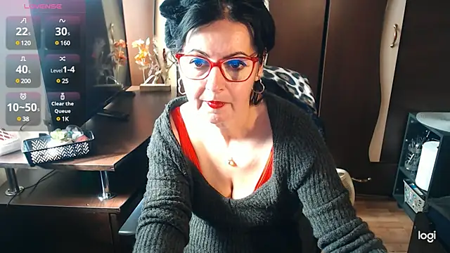 Snapshot of exymilf_ chatting on 02-21-25, 12:39 exymilf online show from 02-21-25, 12:39