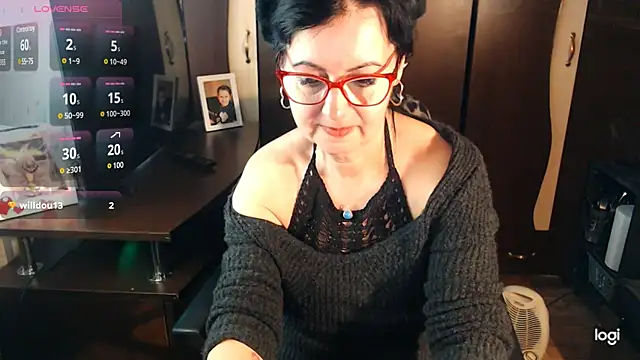 Snapshot of exymilf_ chatting on 02-27-25, 12:13 exymilf online show from 02-27-25, 12:13