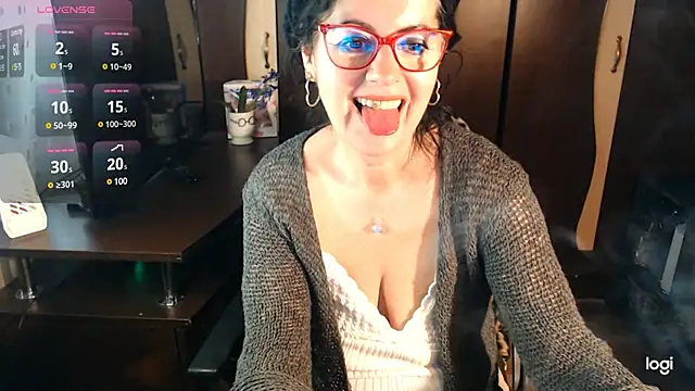 Snapshot of exymilf_ chatting on 03-01-25, 01:51 exymilf online show from 03-01-25, 01:51