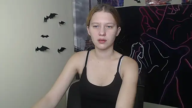 Snapshot of StellaCRL chatting on 11-11-25, 07:30 StellaCRL online show from 11-11-25, 07:30