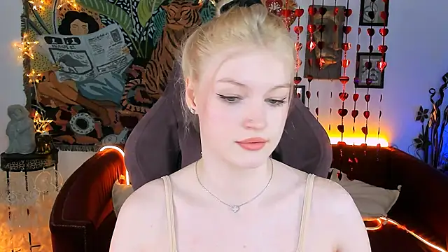 GraceGlamour online show from 02-15-25, 08:11