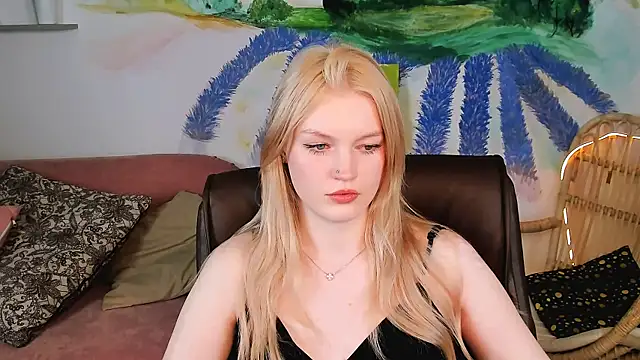 GraceGlamour online show from 02-17-25, 08:19