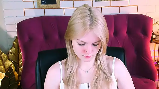 GraceGlamour online show from 02-18-25, 05:09