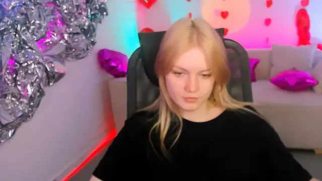 GraceGlamour online show from 02-22-25, 08:18