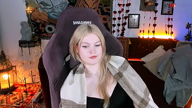 GraceGlamour online show from 02-28-25, 08:09