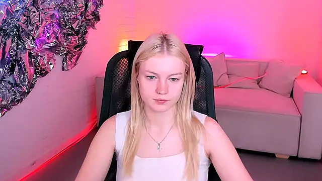 GraceGlamour online show from 09-13-25, 05:07