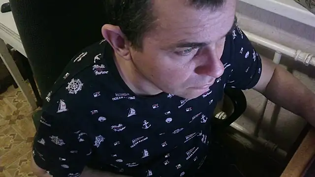 Snapshot of AlDON59 chatting on 03-18-25, 05:53 AlDON59 online show from 03-18-25, 05:53