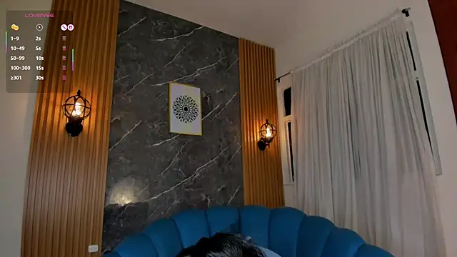 Julie Markk online show from 04-21-26, 01:42