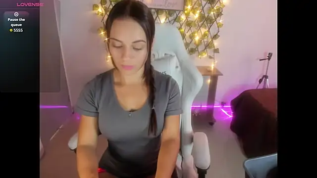 Sara lopez 28 online show from 09-10-25, 02:39