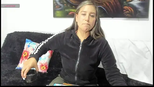 sharoncute1 online show from 07-28-26, 12:07