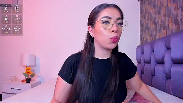 Snapshot of IsabellaAnngel chatting on 02-28-25, 05:15 IsabellaAnngel online show from 02-28-25, 05:15