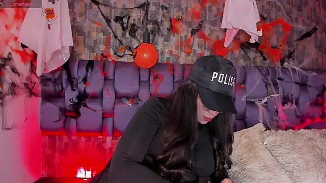 Snapshot of IsabellaAnngel chatting on 10-30-25, 01:51 IsabellaAnngel online show from 10-30-25, 01:51