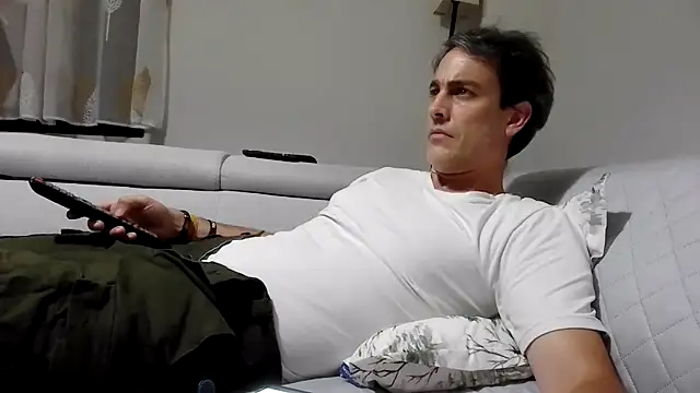 basquehotboy online show from 09-12-25, 10:32