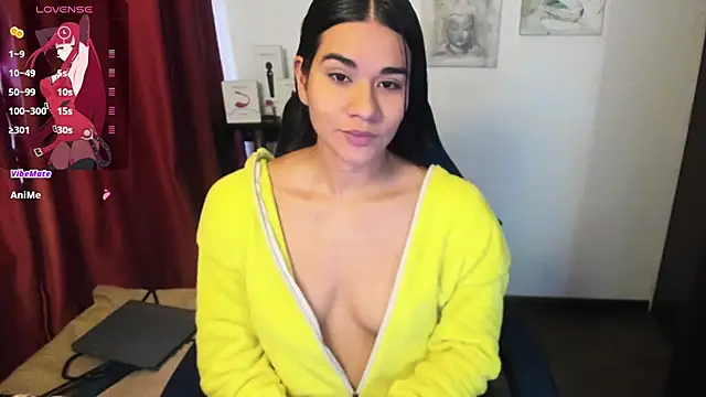 Snapshot of natasha777_v chatting on 10-17-25, 08:55 natasha777 v online show from 10-17-25, 08:55