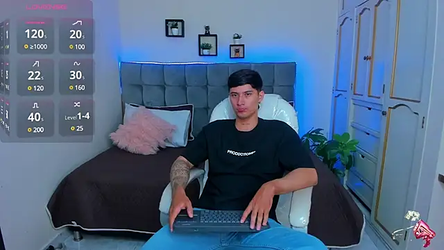 Snapshot of Damian23__ chatting on 01-30-25, 12:27 Damian23   online show from 01-30-25, 12:27