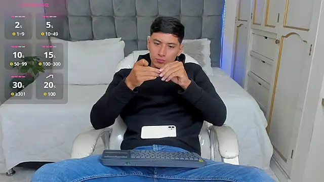 Snapshot of Damian23__ chatting on 03-11-25, 01:34 Damian23   online show from 03-11-25, 01:34