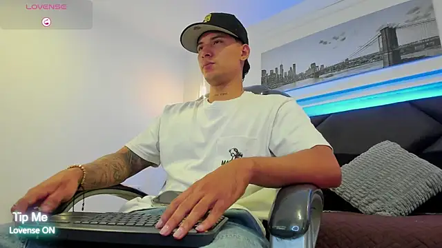 Damian23   online show from 02-14-26, 11:29