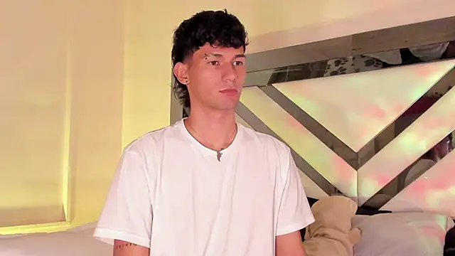 Alexx tc online show from 02-01-25, 04:14