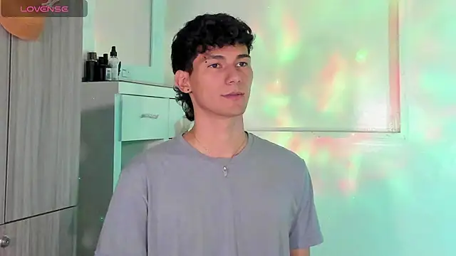 Alexx tc online show from 02-18-25, 03:21