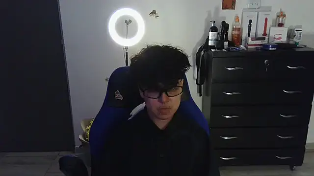 thomascooper7 online show from 01-16-25, 01:06