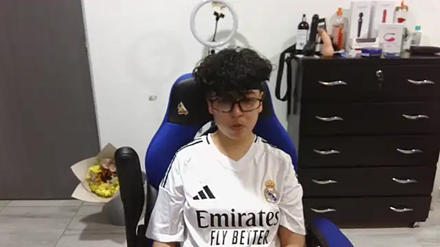 thomascooper7 online show from 01-26-25, 03:17