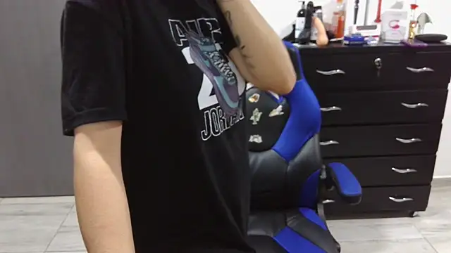 thomascooper7 online show from 01-31-25, 09:48