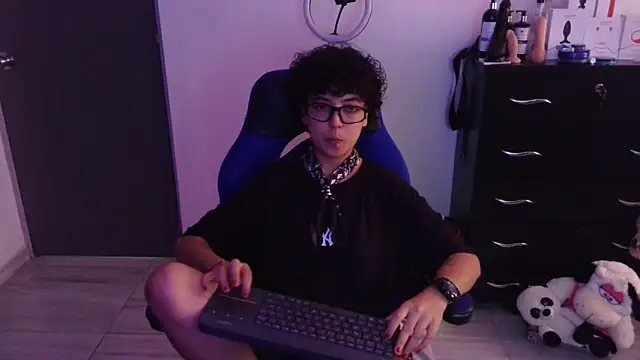 thomascooper7 online show from 02-20-26, 07:14