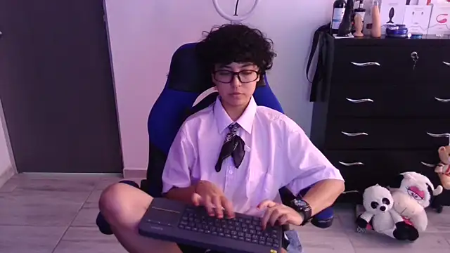 thomascooper7 online show from 02-23-26, 07:22