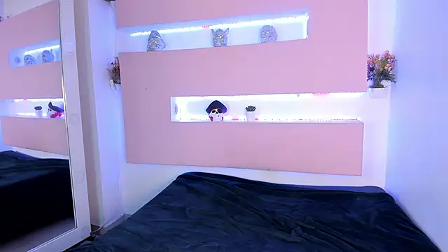 Snapshot of Sabrina_Rosse__ chatting on 01-22-25, 06:20 Sabrina Rosse online show from 01-22-25, 06:20