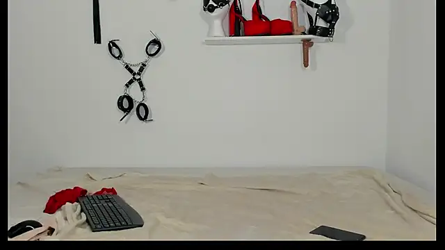 Snapshot of Sabrina_Rosse__ chatting on 03-22-25, 03:20 Sabrina Rosse online show from 03-22-25, 03:20