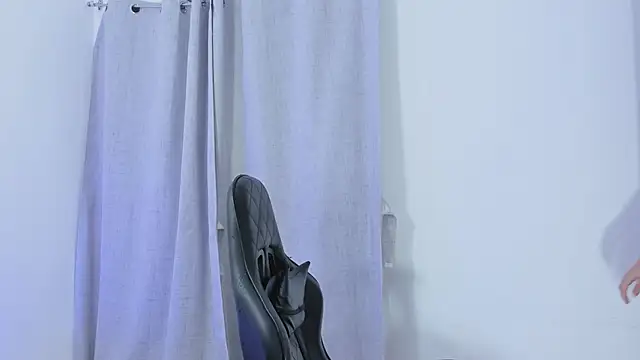 Snapshot of Michaelferrel chatting on 03-23-25, 12:36 Michaelferrel online show from 03-23-25, 12:36