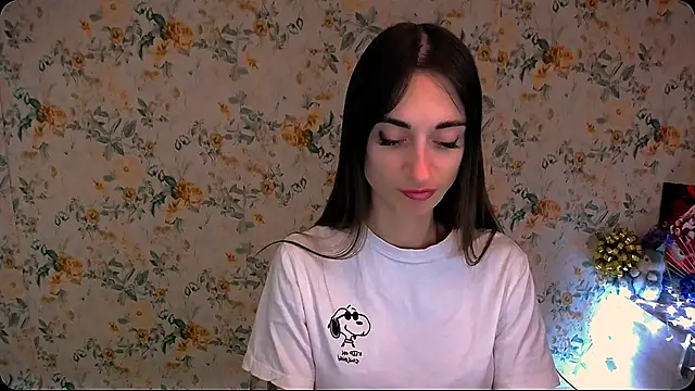 Snapshot of Asia_N_ chatting on 12-18-24, 07:26 Asia N  online show from 12-18-24, 07:26