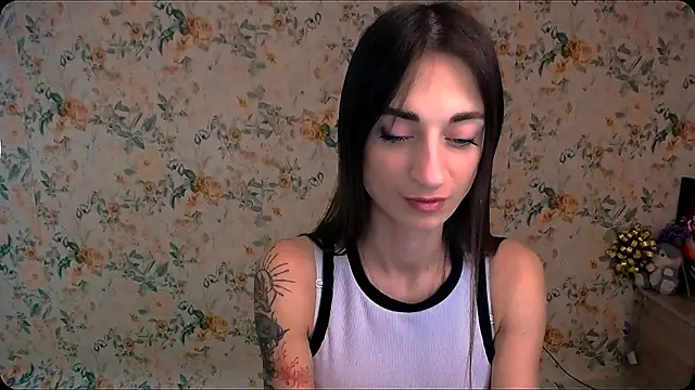 Snapshot of Asia_N_ chatting on 01-17-25, 07:19 Asia N  online show from 01-17-25, 07:19