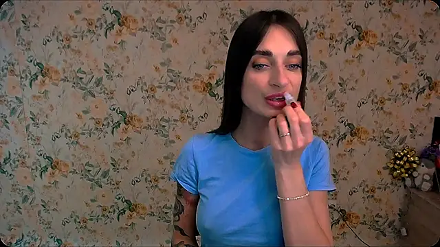 Snapshot of Asia_N_ chatting on 01-22-25, 10:29 Asia N  online show from 01-22-25, 10:29