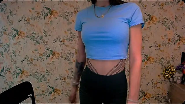 Snapshot of Asia_N_ chatting on 02-04-25, 11:16 Asia N  online show from 02-04-25, 11:16