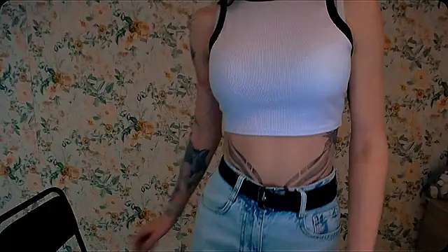 Snapshot of Asia_N_ chatting on 03-05-25, 10:33 Asia N  online show from 03-05-25, 10:33