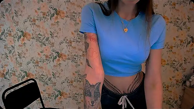 Snapshot of Asia_N_ chatting on 03-07-25, 10:45 Asia N  online show from 03-07-25, 10:45