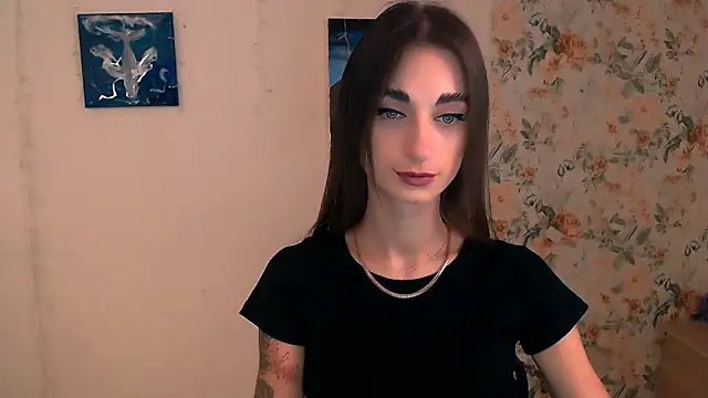 Snapshot of Asia_N_ chatting on 10-09-25, 06:11 Asia N  online show from 10-09-25, 06:11