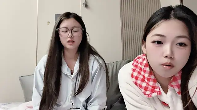 MM YY SS online show from 12-05-25, 02:47