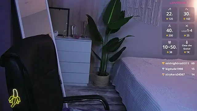 Eva Conors  online show from 03-10-25, 04:17