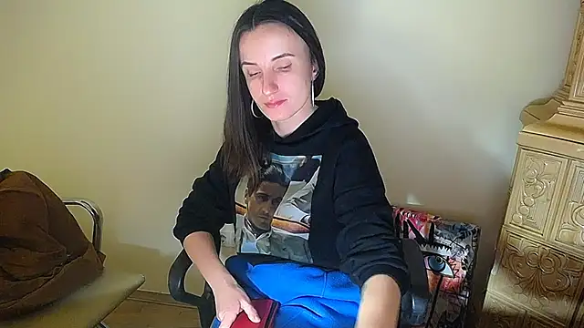 LaimaV  online show from 12-10-24, 02:28