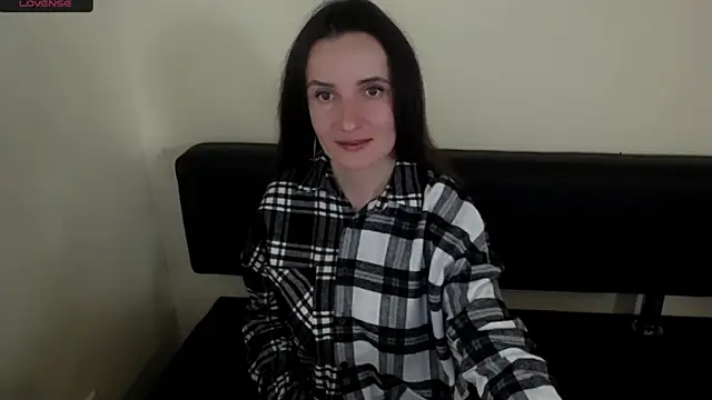 LaimaV  online show from 10-03-25, 02:14