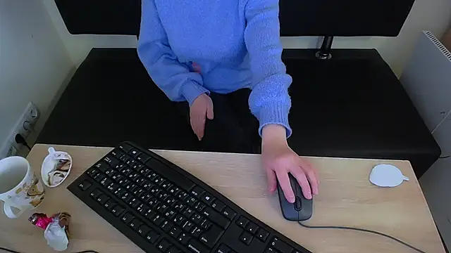 LaimaV  online show from 11-11-25, 01:55