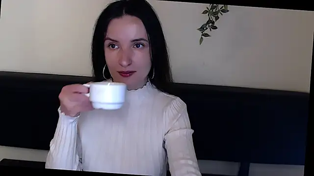 Snapshot of LaimaV_ chatting on 05-02-26, 09:58 LaimaV online show from 05-02-26, 09:58